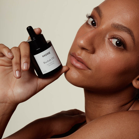 Baobab olie en gezicht van model